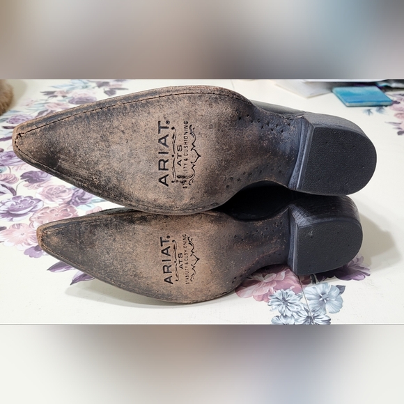 Ariat Women's Cowboy Boots - Picture 7 of 14